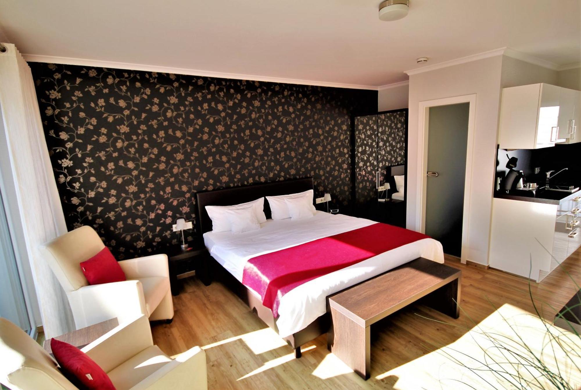 Feriendomizil Am Lindenplatz Hotell Bullay Rom bilde