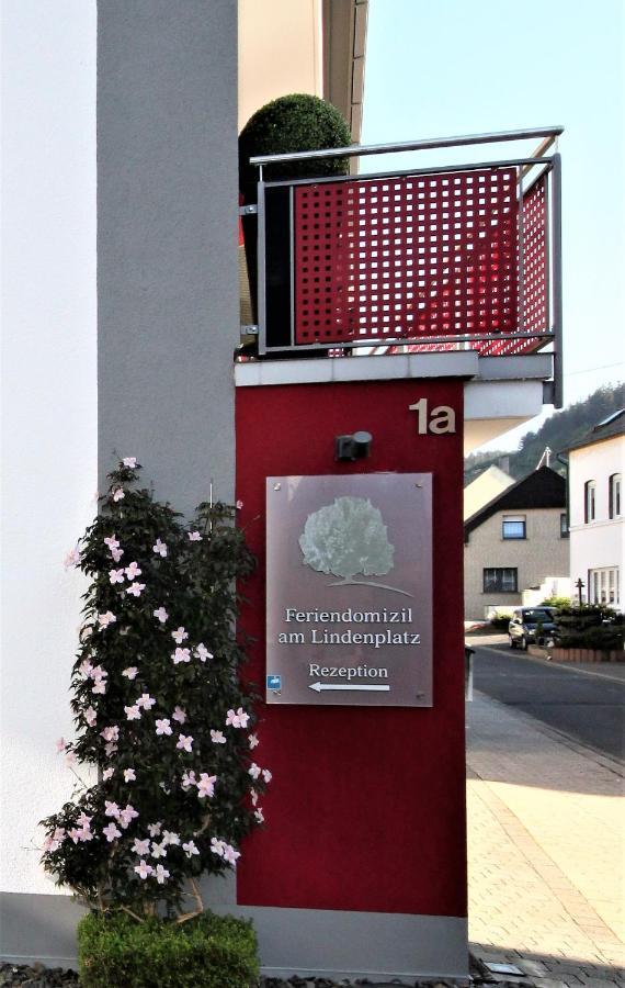 Feriendomizil Am Lindenplatz Hotell Bullay Eksteriør bilde